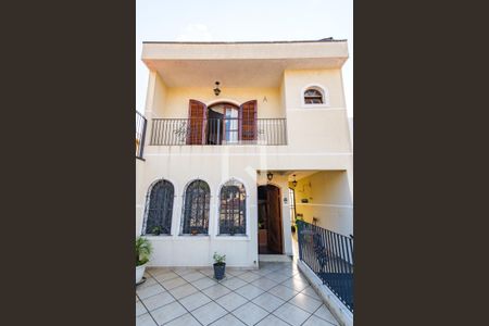 Casa à venda com 200m², 3 quartos e 4 vagasVaranda