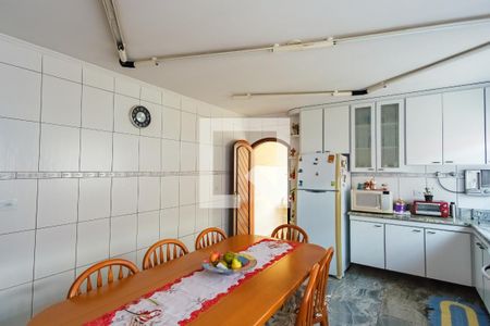 Casa à venda com 200m², 3 quartos e 4 vagasCozinha