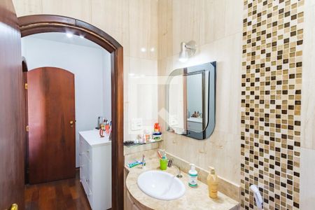 Casa à venda com 200m², 3 quartos e 4 vagasSuíte 1