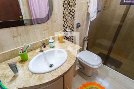 Casa à venda com 200m², 3 quartos e 4 vagasSuíte 1