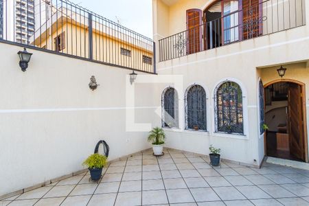 Casa à venda com 200m², 3 quartos e 4 vagasVaranda