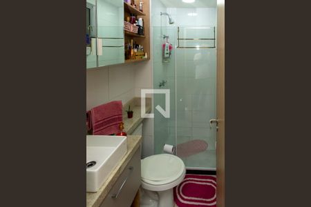 Banheiro Social de apartamento à venda com 2 quartos, 49m² em Tanque, Rio de Janeiro