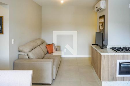 Sala de apartamento para alugar com 2 quartos, 72m² em Saco dos Limões, Florianópolis