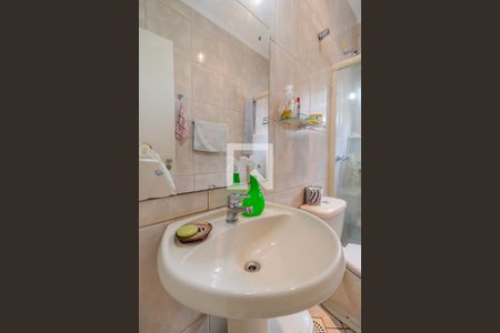 Casa à venda com 294m², 3 quartos e 2 vagas Casa à venda com 294m², 3 quartos e 2 vagasBanheiro