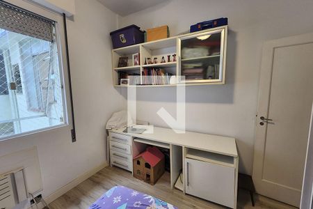 Quarto 1 de apartamento para alugar com 2 quartos, 70m² em Humaitá, Rio de Janeiro