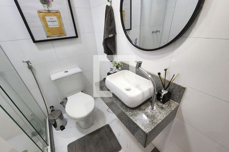 Apartamento para alugar com 70m², 2 quartos e 1 vagaBanheiro social