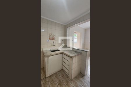 Casa para alugar com 133m², 3 quartos e 1 vaga Casa para alugar com 133m², 3 quartos e 1 vagaCozinha - Torneira