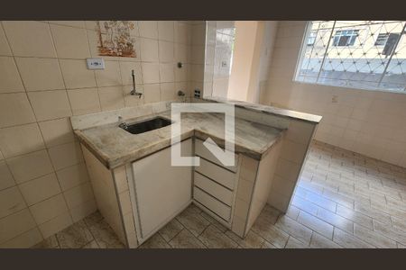 Casa para alugar com 133m², 3 quartos e 1 vaga Casa para alugar com 133m², 3 quartos e 1 vagaCozinha - Armários