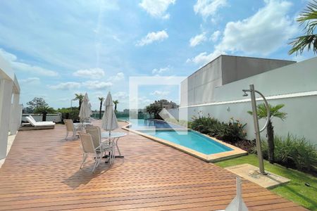 Apartamento à venda com 75m², 2 quartos e 1 vaga Apartamento à venda com 75m², 2 quartos e 1 vagaÁrea comum - Piscina