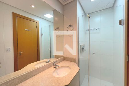 Apartamento à venda com 75m², 2 quartos e 1 vaga Apartamento à venda com 75m², 2 quartos e 1 vagaBanheiro