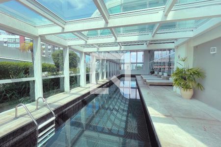 Apartamento à venda com 75m², 2 quartos e 1 vaga Apartamento à venda com 75m², 2 quartos e 1 vagaÁrea comum - Piscina