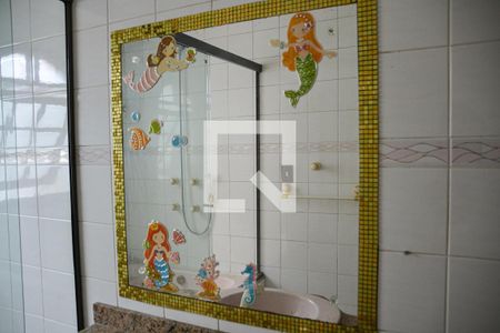 Casa à venda com 181m², 3 quartos e 2 vagas Casa à venda com 181m², 3 quartos e 2 vagasBanheiro Suite 1