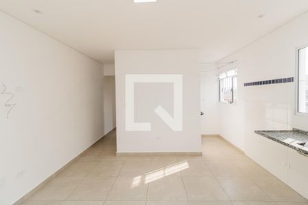 Sala/ cozinha  de casa para alugar com 2 quartos, 48m² em Jardim Nordeste, São Paulo