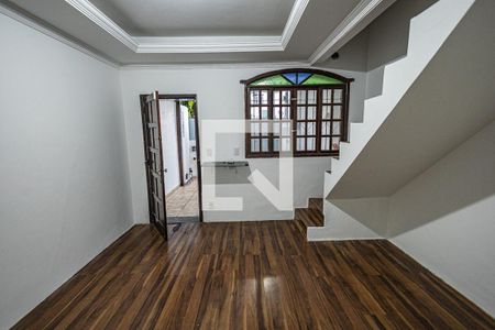 Sala de casa para alugar com 3 quartos, 100m² em Dona Clara, Belo Horizonte