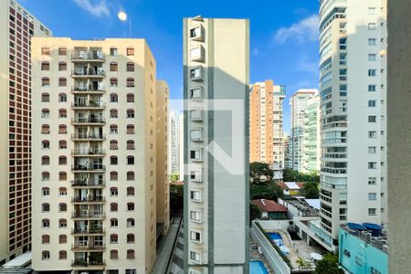Vista de kitnet/studio à venda com 1 quarto, 33m² em Indianópolis, São Paulo