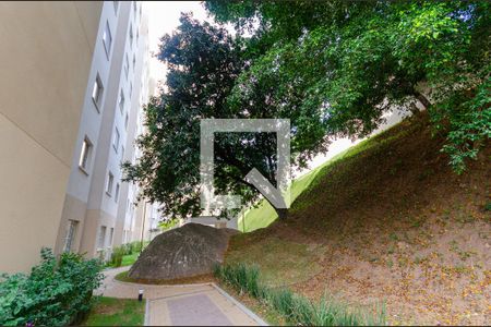Área comum de kitnet/studio para alugar com 2 quartos, 32m² em Piqueri, São Paulo