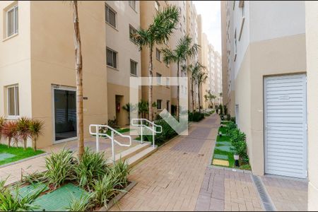 Área comum de kitnet/studio para alugar com 2 quartos, 32m² em Piqueri, São Paulo