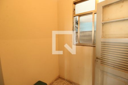 Apartamento para alugar com 73m², 2 quartos e sem vagaQuarto de Serviço - suíte