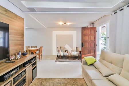 Sala de Estar de casa de condomínio para alugar com 3 quartos, 260m² em Granja Viana, Cotia