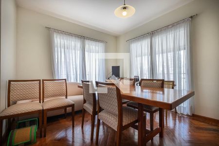 Sala de Almoço de apartamento à venda com 4 quartos, 225m² em Cerqueira César, São Paulo
