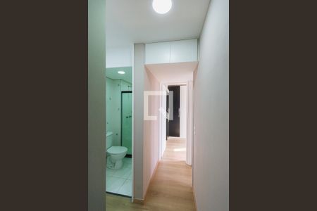 Corredor de apartamento para alugar com 2 quartos, 50m² em Anil, Rio de Janeiro