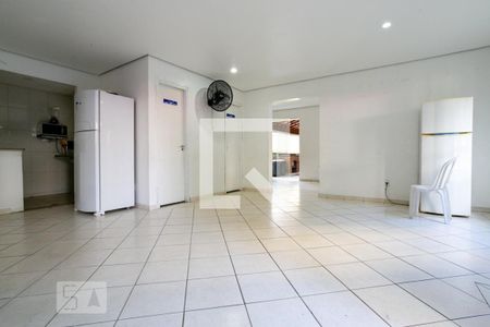 Apartamento para alugar com 54m², 2 quartos e 1 vaga Apartamento para alugar com 54m², 2 quartos e 1 vagaÁrea comum - Salão de festas
