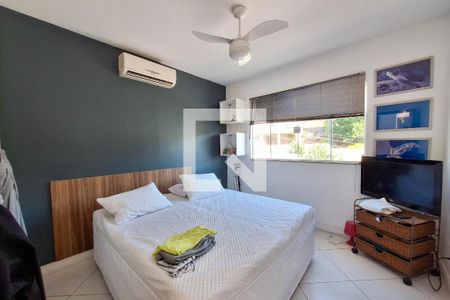 Casa à venda com 300m², 3 quartos e 4 vagas Casa à venda com 300m², 3 quartos e 4 vagasSuíte 4