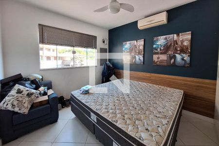 Casa à venda com 300m², 3 quartos e 4 vagas Casa à venda com 300m², 3 quartos e 4 vagasSuíte 3