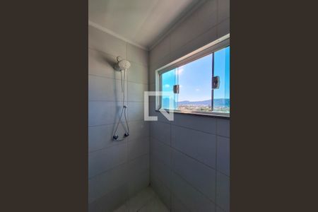 Casa à venda com 300m², 3 quartos e 4 vagas Casa à venda com 300m², 3 quartos e 4 vagasBanheiro da Suíte 2