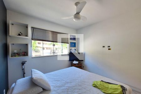 Casa à venda com 300m², 3 quartos e 4 vagas Casa à venda com 300m², 3 quartos e 4 vagasSuíte 4