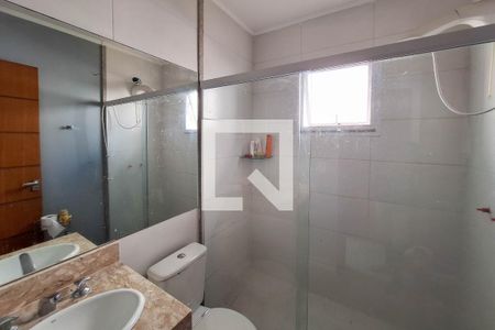 Casa à venda com 300m², 3 quartos e 4 vagas Casa à venda com 300m², 3 quartos e 4 vagasBanheiro da Suíte 4