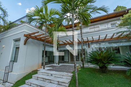 Casa de condomínio para alugar com 490m², 4 quartos e 4 vagasJardim 