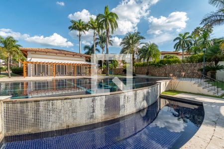 Casa de condomínio para alugar com 490m², 4 quartos e 4 vagasÁrea comum - Salão de festas