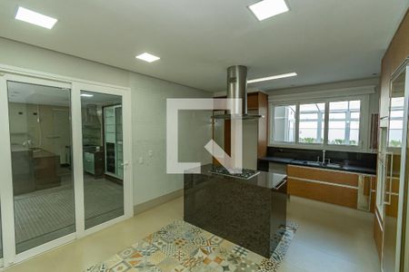 Casa de condomínio para alugar com 490m², 4 quartos e 4 vagasCozinha 