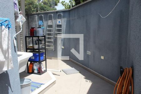 Casa à venda com 330m², 3 quartos e 4 vagasÁrea de Serviço