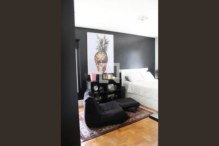 Casa à venda com 330m², 3 quartos e 4 vagasQuarto 2