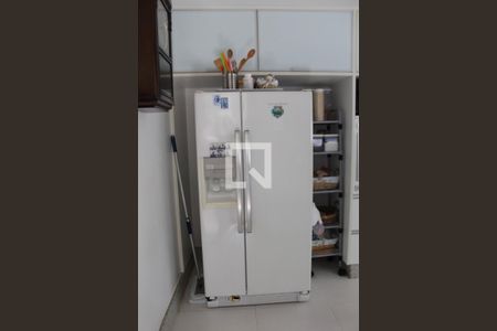 Casa à venda com 330m², 3 quartos e 4 vagasCozinha