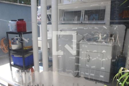 Casa à venda com 330m², 3 quartos e 4 vagasÁrea de Serviço