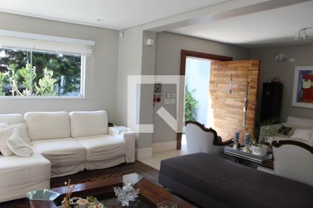 Sala de casa à venda com 3 quartos, 330m² em Brooklin Paulista, São Paulo