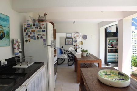 Casa à venda com 330m², 3 quartos e 4 vagasChurrasqueira