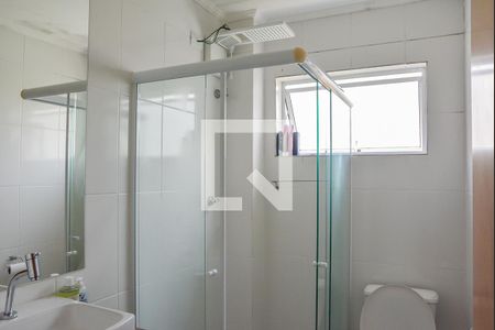 Banheiro de apartamento à venda com 1 quarto, 50m² em Vila Camargo, São Bernardo do Campo