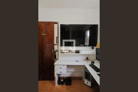 Casa à venda com 250m², 2 quartos e 1 vagaSuíte