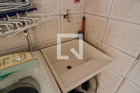 Casa à venda com 250m², 2 quartos e 1 vagaÁrea de Serviço