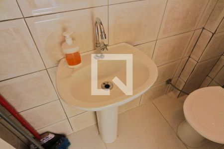 Casa à venda com 250m², 2 quartos e 1 vagaÁrea de Serviço