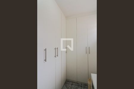Casa à venda com 250m², 2 quartos e 1 vagaCloset