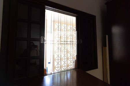 Casa à venda com 449m², 3 quartos e 1 vaga Casa à venda com 449m², 3 quartos e 1 vagaQuarto