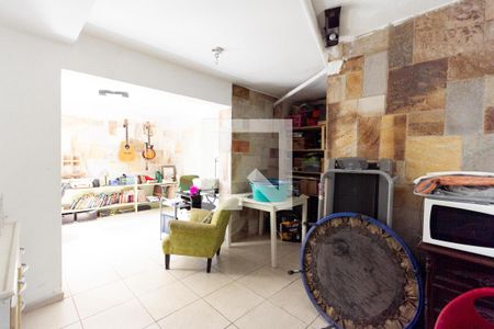 Casa à venda com 449m², 3 quartos e 1 vaga Casa à venda com 449m², 3 quartos e 1 vagaÁrea comum