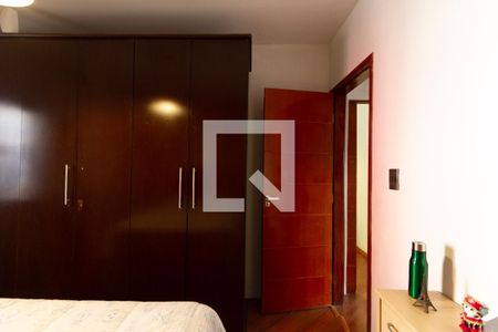 Casa à venda com 449m², 3 quartos e 1 vaga Casa à venda com 449m², 3 quartos e 1 vagaQuarto