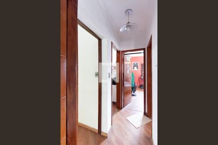 Casa à venda com 449m², 3 quartos e 1 vaga Casa à venda com 449m², 3 quartos e 1 vagaCorredor