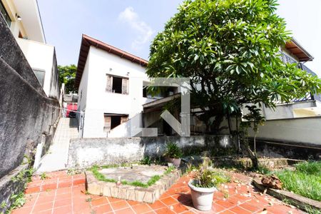 Casa à venda com 449m², 3 quartos e 1 vaga Casa à venda com 449m², 3 quartos e 1 vagaÁrea comum